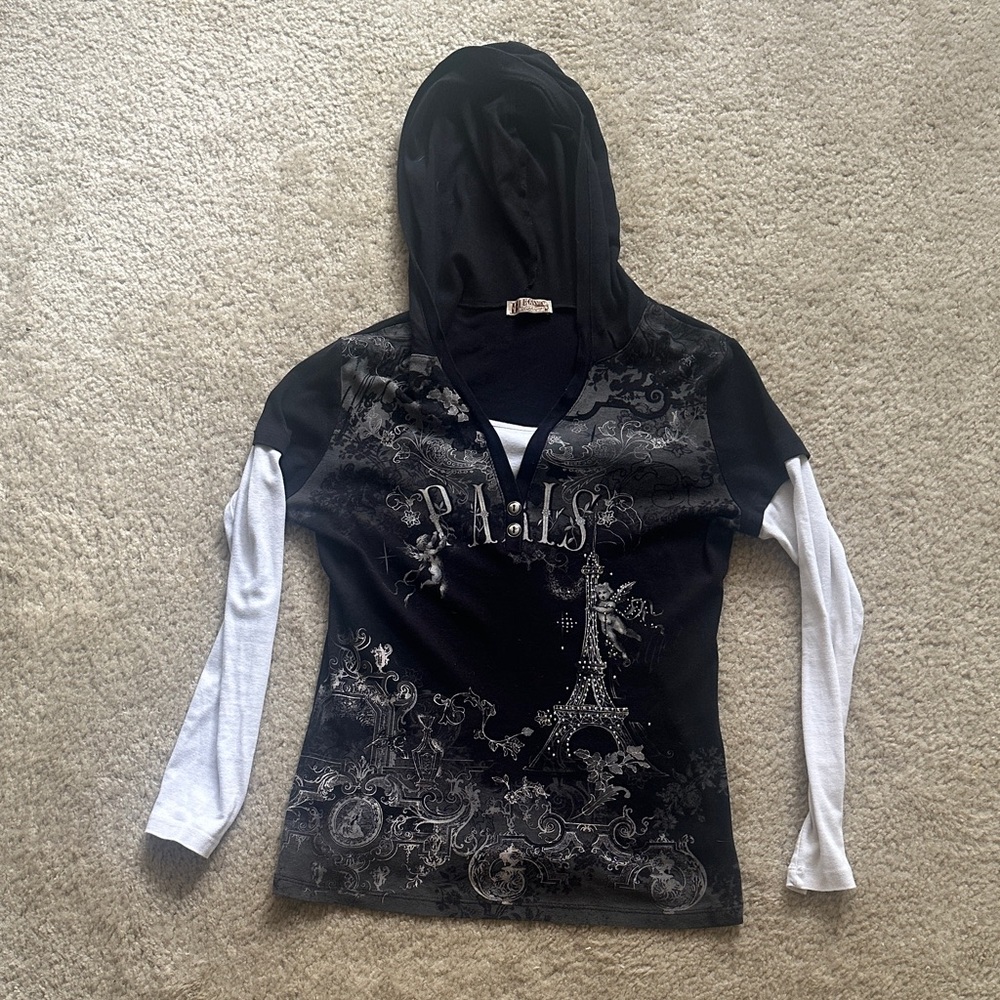 Black and White Long Sleeve Paris Hoodie Tee